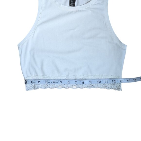 Forever 21 White Tank Top with Lace Hem Women Size S - Picture 6 of 7